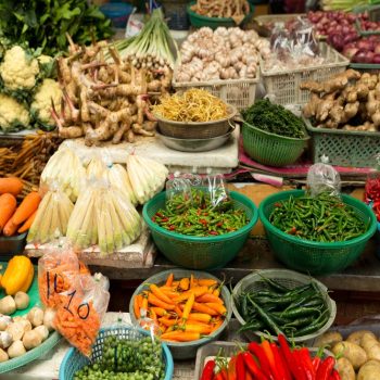 wet-market-with-variety-vegetable